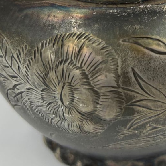 Antique Wilcox Silverplate Quadruple Plate Vase Urn 4" Snake-Scale Handles - Picture 3 of 10